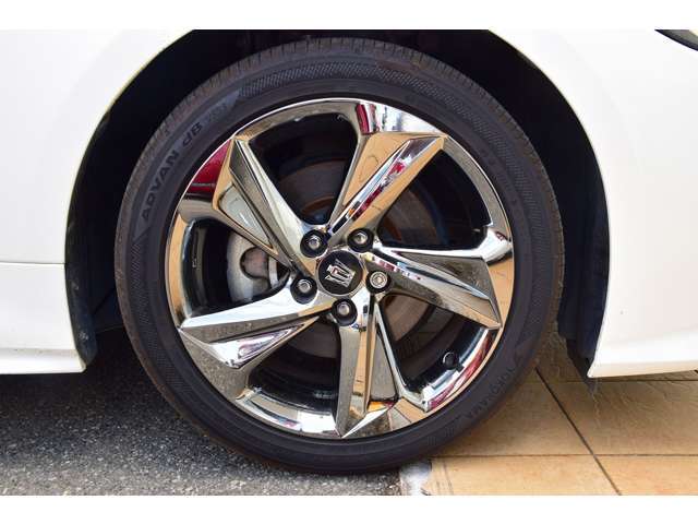 ●カーライフをよりよくお楽しみいただく為にご納車前には法定点検整備を行い、交換が必要な項目は交換させて頂き納車前点検を実施！！●無料通話【TEL：0078-6002-838529】