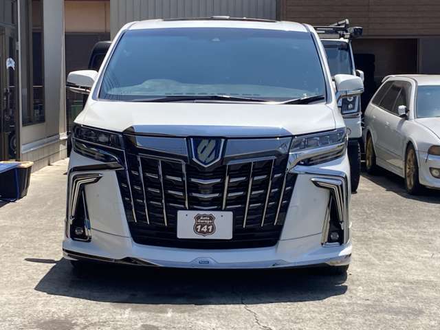 当店の車をご覧いただきありがとうございます♪ベテラン担当者が激戦した中古車を仕入れております。