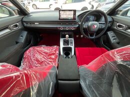 グループ総在庫数約30，000台！！全国の系列店からメーカー・車種問わずご紹介出来るので、あなたにピッタリのお車が見つかるはずです♪まずはお問い合わせ下さい☆