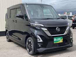 お車の車検・オイル交換・修理・鈑金塗装・ガラス修理・デントリペア・ボディコーティングなども幅広く対応しております。その際は無料で代車を貸し出し致します。車の事は何でもお任せください！