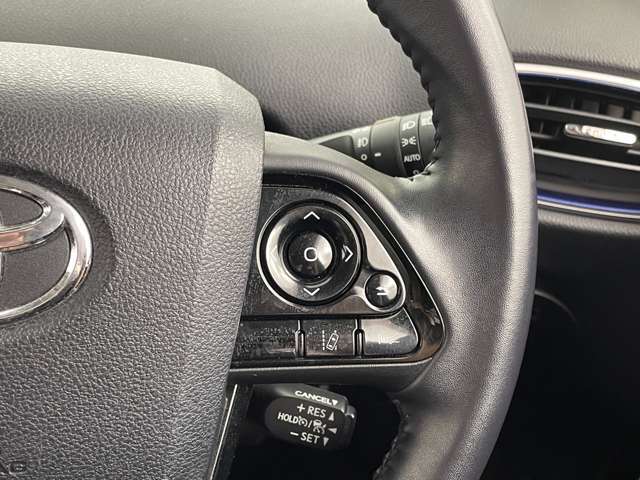 【運転席操作部】快適なドライブを楽しむための機能が装備されています！運転席から触れるので、使いやすいです！除菌プランいれていただくと、さらに清潔で安心していただけます！
