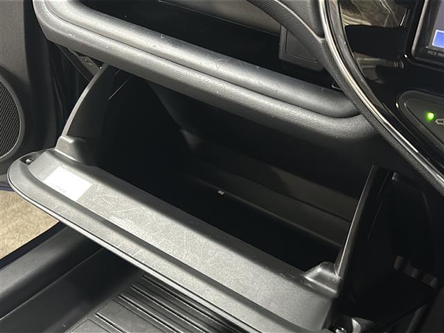 【お問い合わせください】写真の内容に関してやおクルマ購入までの流れなどご不明点、ご質問等がございましたらお気軽にガリバー店舗までお問い合わせください。