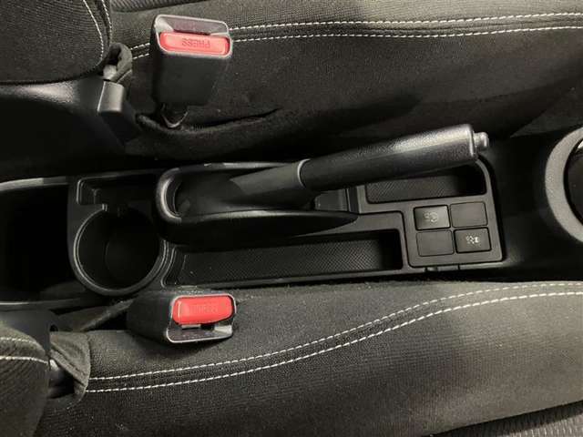 コンパクトで使い勝手の良い〇○○車をお探しの方にピッタリの1台です♪