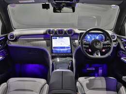 AMGレザーエクスクルーシブPKG ナッパレザーシート＆ブラックオープンポアウッドインテリアトリム付になります！