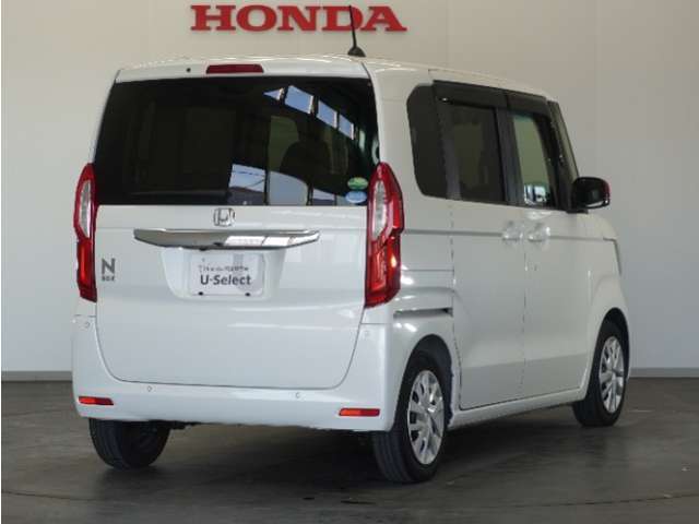 車両本体価格以外に必要な諸費用を含めたお支払い総額で検討して下さい！車両価格は安いけど諸費用が高い！なんてことにならないように当店は購入に必要な金額＝総額を表示しております！