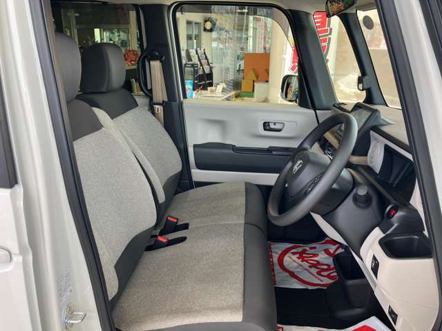 気になる中古車を見つけたら、さっそく現物確認がしたい！　当店ではオンライン来店予約を実施中です。