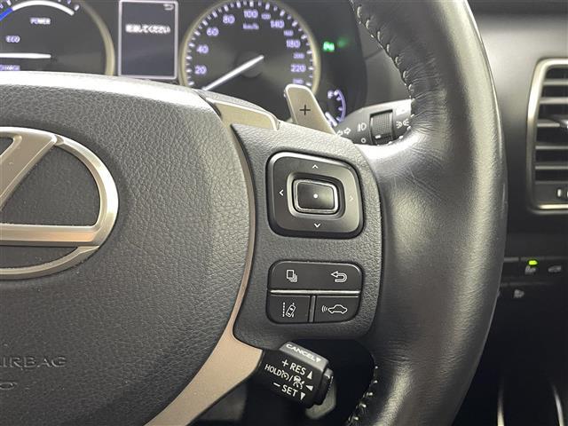 【運転席操作部】快適なドライブを楽しむための機能が装備されています！運転席から触れるので、使いやすいです！除菌プランいれていただくと、さらに清潔で安心していただけます！
