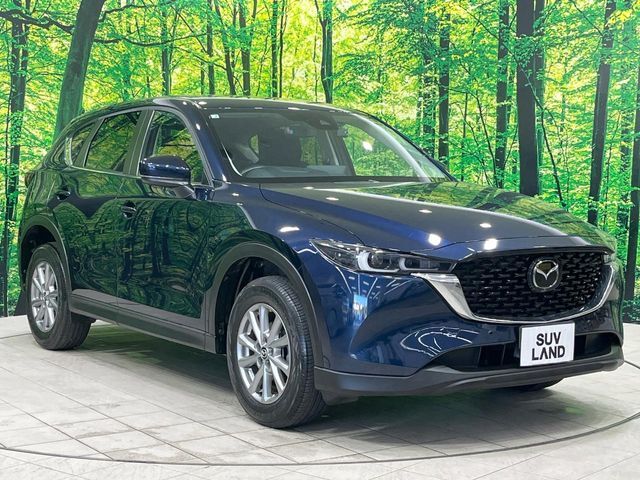 大好評のボディコーティング「弾スプラッシュコート」もご納車までに施工可能。通常のガラスコートと異なる、耐久年数6年の無機質ガラスコーティングが、ボディをキレイな状態に保ってくれます。