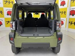 これからお車を購入し長くカーライフを楽しんで頂きたいと思い、当社スタッフは、そんな様々なお客様と安心して、楽しめるカーライフを一緒に考えてご提案させて頂いております
