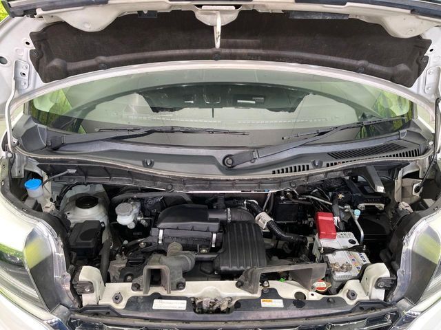 親切・丁寧な専門メカニックスタッフが応対！・車検・点検整備・事故等の修理などアフターサービスも安心。お車のカスタマイズもネクステージのサービススタッフまでご相談ください！