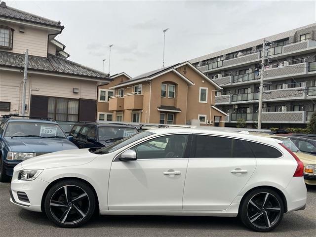 納車整備が一通り完了した後、すぐに納車するのではなく、一旦スタッフにより試乗を行い、問題がなければ納車日をご相談させていただく流れとなります。