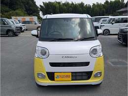 ☆ステアリングホイール☆手にしっくりくる握り心地で滑りにくく運転も快適です！