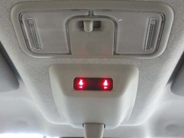 後席の方も忘れずにシートベルトの着用をお願いいたします。