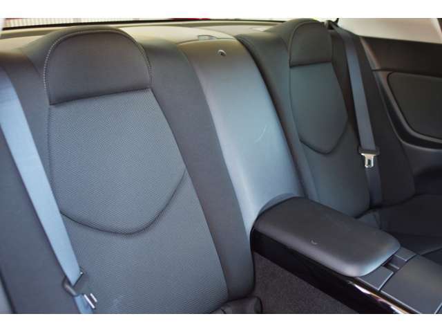 第三者機関カーセンサー鑑定の検査を実施し中古車鑑定書付きです。安心してお求め下さい。もちろん車両品質評価書お渡し致します