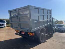 納車前の整備からアフターフォローまでカーライフをトータルにサポートさせて頂きます。