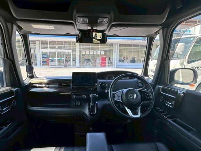 「この車の写真をもっと見たい」「状態が気になる」「この装備はついている？」どんな小さな疑問でもお気軽にお問い合わせください！