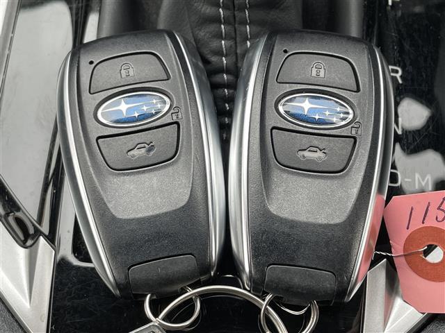 納車前に内外装のクリーニングをいたします。各種コーティング（別途有料）もご用意しておりますので、是非ご相談ください。