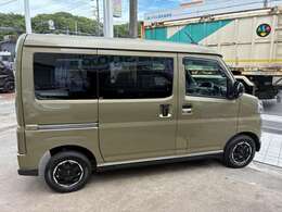 4WD☆ターボ☆純正CDオーディオ☆AUX☆両側パワースライドドア☆オーバーヘッドコンソール☆衝突軽減ブレーキ☆クルーズコントロール☆LEDヘッドライト☆12インチアルミホイール☆