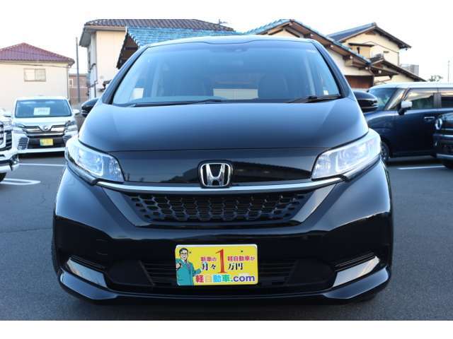 当店の在庫車両の多くは自社リースメンテナンスのユーザー様からの仕入れ車がほとんどになるので、自社工場での点検整備を行った安心安全に乗っていただける車ばかりになるので自信を持ってご案内出来ます！！