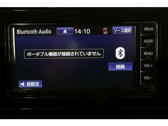 トヨタ純正SDナビで、地デジTV・Bluetooth・ラジオなど多くのソースが揃っております！