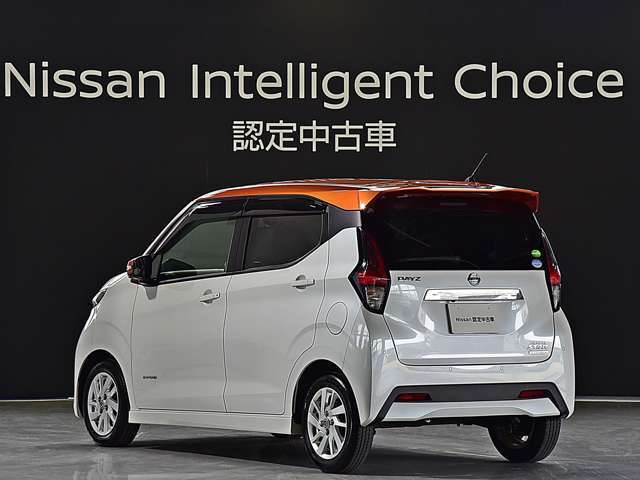 全国への登録納車、陸送可能です。納車後は全国のニッサンディーラーにて保証、メンテナンス対応出来ますので遠方のお客様も安心してお問合せ下さい。