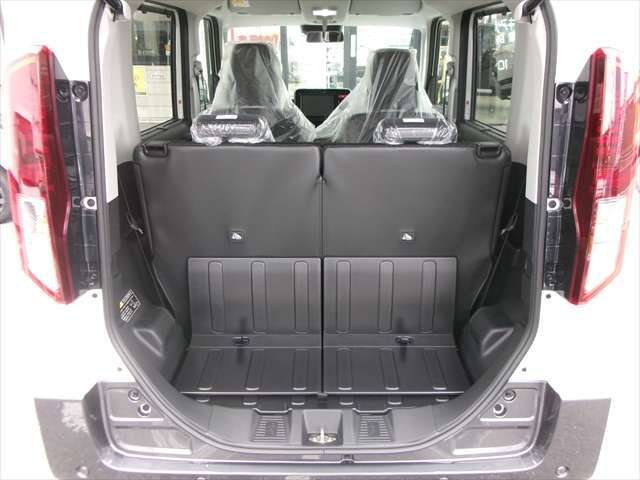 大阪最大級のスズキ専門ディーラー！大阪で新型モデルのスズキ車、コンパクトカー・軽自動車なら当店へ！展示車ご案内の為、ご来店商談希望の方は事前にお電話を！06-6994-5360迄