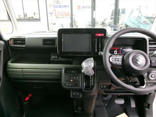 【オートローン】当店では分割払いも可能です。12回から108回の幅でお好きな回数をお選び頂けます。現在はローンご利用キャンペーンも開催しており、指定回数に応じてさまざまなサービスをお受け頂けます！