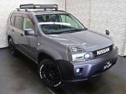 弊社ではお買い求め頂いたお客様と末永く、お付き合いをさせて頂ければと考えております。ドレスアップカーと言う性質上、商品を理解している私たちにしか出来ないサービスが御座います。