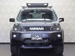 国家資格2級整備士が2名常駐しております。車両入庫時とお客様からご成約を頂いた後に各々150項目以上の点検を行い、納車前点検も行った上でのご納車となります。