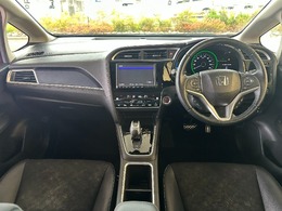 ホンダカーズ名東ではお客様に安心してお車に乗って頂けるよう、ご納車前に車検整備付車両は車検整備一式を実施させていただきます。　ホンダ車のプロである当店の整備士が行いますのでご安心してお乗りください！