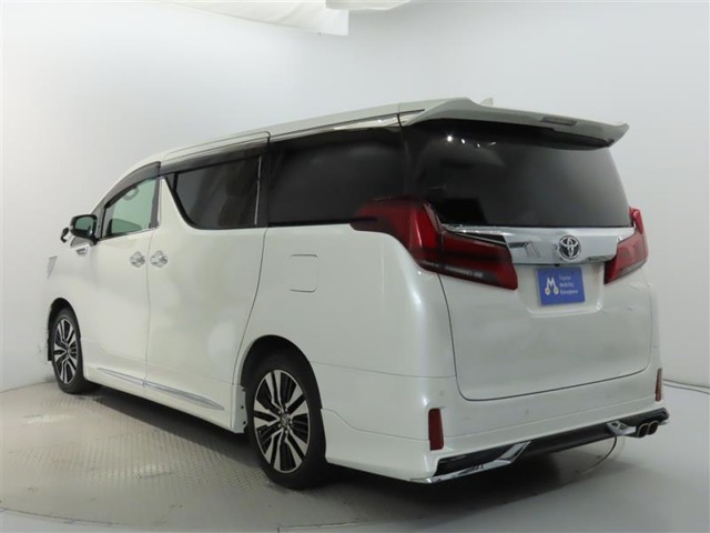 お客様のカーライフを十分にお手伝いさせて頂く為、中古車の販売は県内及隣接都県とさせて頂いております。どうぞご了承下さい。