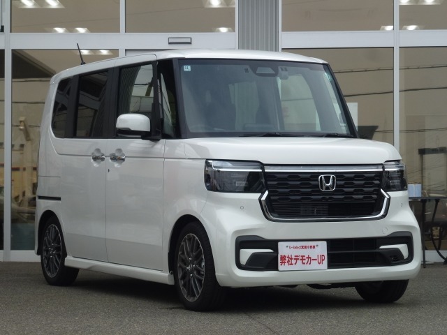 ●ホンダU-Selectだから出来る安心のお約束●2.納車整備一式(法定12カ月点検)いたします！エンジンオイル交換！オイルフィルター交換！ワイパーゴム交換！キーレス電池交換！