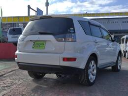 4WD車ですので悪路でも力強い走りをしてくれますね！