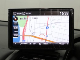 【ナビゲーション】メモリーナビを装着しております！目的地の検索だけでなくTV視聴や、Bluetooth接続が可能！クルマには無くてはならない装備ですね♪