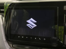 【純正9型ディスプレイオーディオ】お持ちのスマホやMP3プレイヤーとの無線接続で音楽再生が可能！コードで繋ぐわずらわしさも無く、手軽にお気に入りの音楽を楽しめます。