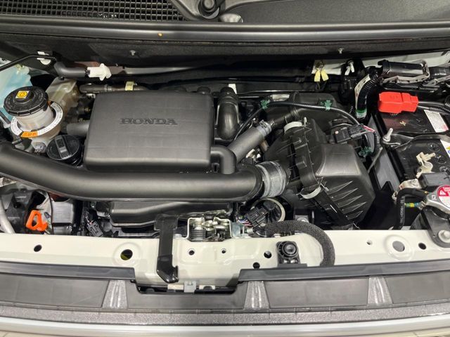 親切・丁寧な専門メカニックスタッフが応対！・車検・点検整備・事故等の修理などアフターサービスも安心。お車のカスタマイズもネクステージのサービススタッフまでご相談ください！