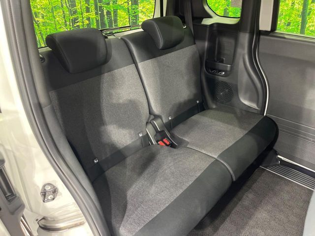 ドライバーによって運転しやすいポジションは異なり、あの車はどうなのか不安なこともありますよね。気になるお車は店頭で乗り込んでご確認いただけます♪