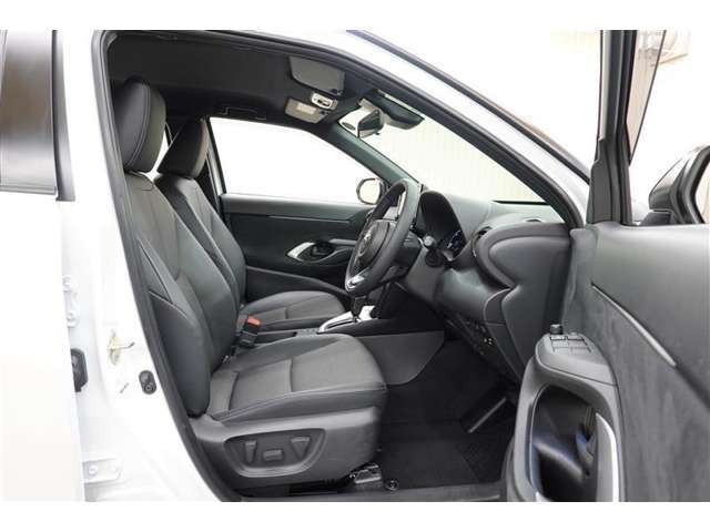 見通しのよいすっきりとした視界で、誰でも運転しやすいです。運転のしやすさは疲れにくさにも繋がりますよ♪
