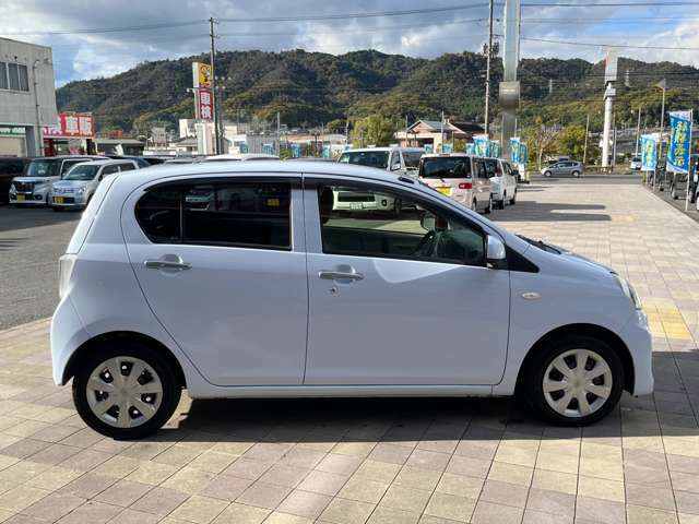 シシドモータースの本社工場には、板金工場も併設しております。職人があなたのお車を元通りに致します！