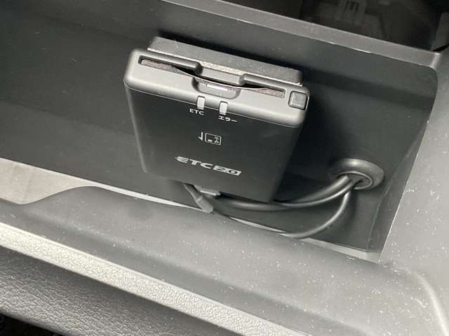 最新の2.0ETCユニットを搭載。
