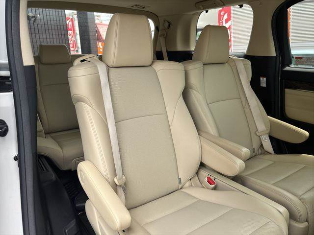 ☆運転席側2列目