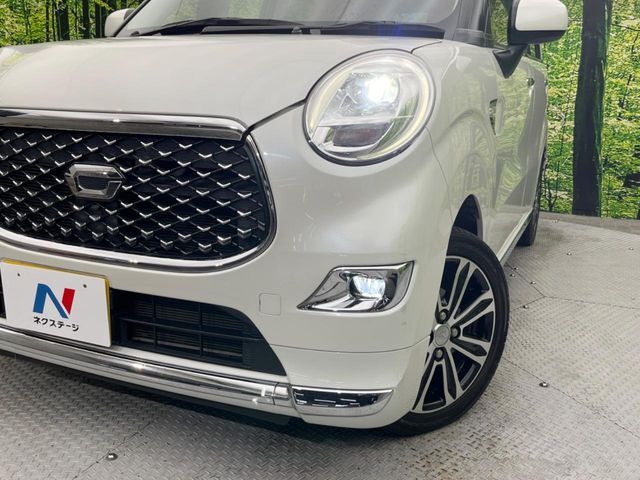 【LEDヘッドライト】悪天候や夜間走行時も良好な視界を確保し安心して運転できる高輝度LEDヘッドライトを装備！点灯速度が早く、消費電力も抑えられています。