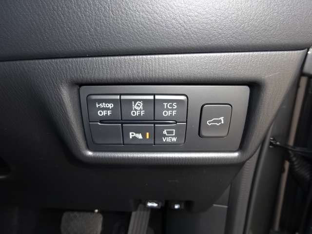 様々な安全装備がお客様の運転をサポートしてくれます！