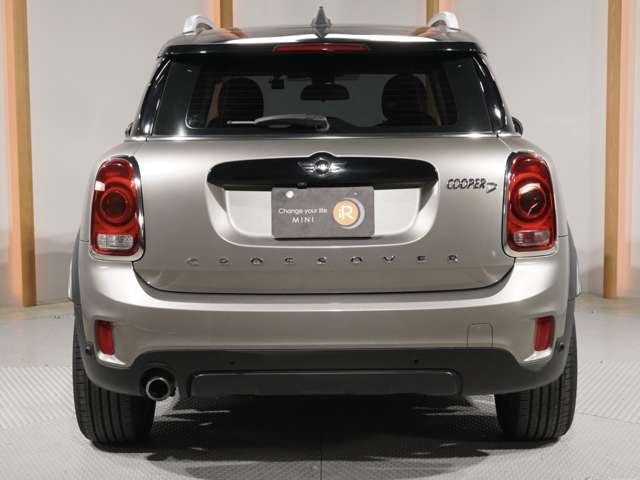 ■AIS検査について・・・当社の物件は、基本、「修復暦なしの価値ある物件」のみを厳選して仕入れを行っておりますが、更なる安心感を添える為、「第三者機関AIS」にて品質検査を受けることができます。