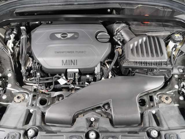 ■総在庫数は約250台！■屋内展示場で天候を気にせず安心してご覧いただけます。■経験を活かして自信を持ってオススメできる確かな良質車のみを厳選ラインナップ致しております！■是非お立ち寄りください♪