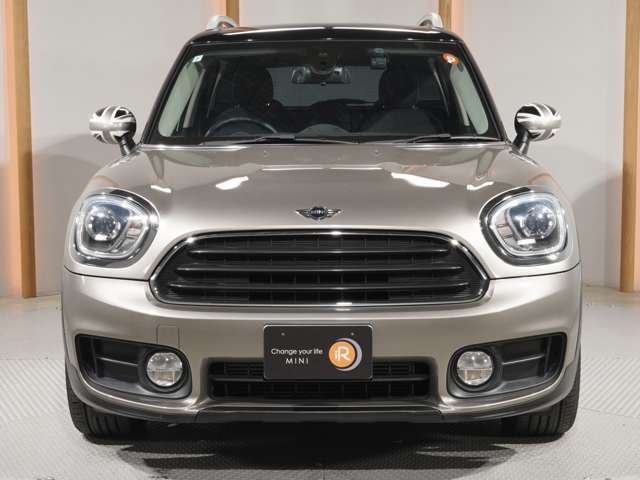 ■車輛の詳細な装備やオプション、室内の360度ビュー動画、整備点検履歴などは弊社のHPにて公開中です！毎日新着チェックをしていただいているお客様もいるほど好評です！是非ご覧ください。