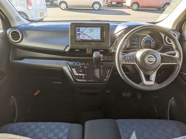 鈑金工場も完備、お任せ下さい。