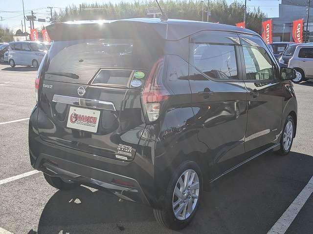 人気車種随時取り揃えております。是非お気軽にご来店ください。