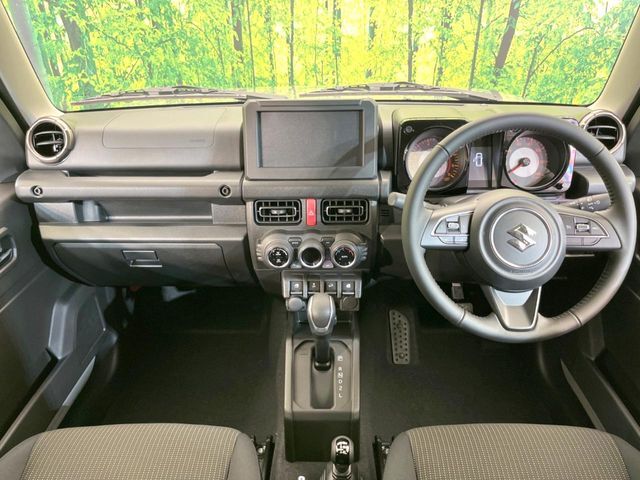 グループ総在庫数約30，000台！！全国の系列店からメーカー・車種問わずご紹介出来るので、あなたにピッタリのお車が見つかるはずです♪まずはお問い合わせ下さい☆