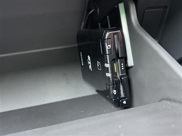 店頭販売もしておりますので、先に在庫が無くなってしまうこともございます。気になる車はまずはお問い合わせください！